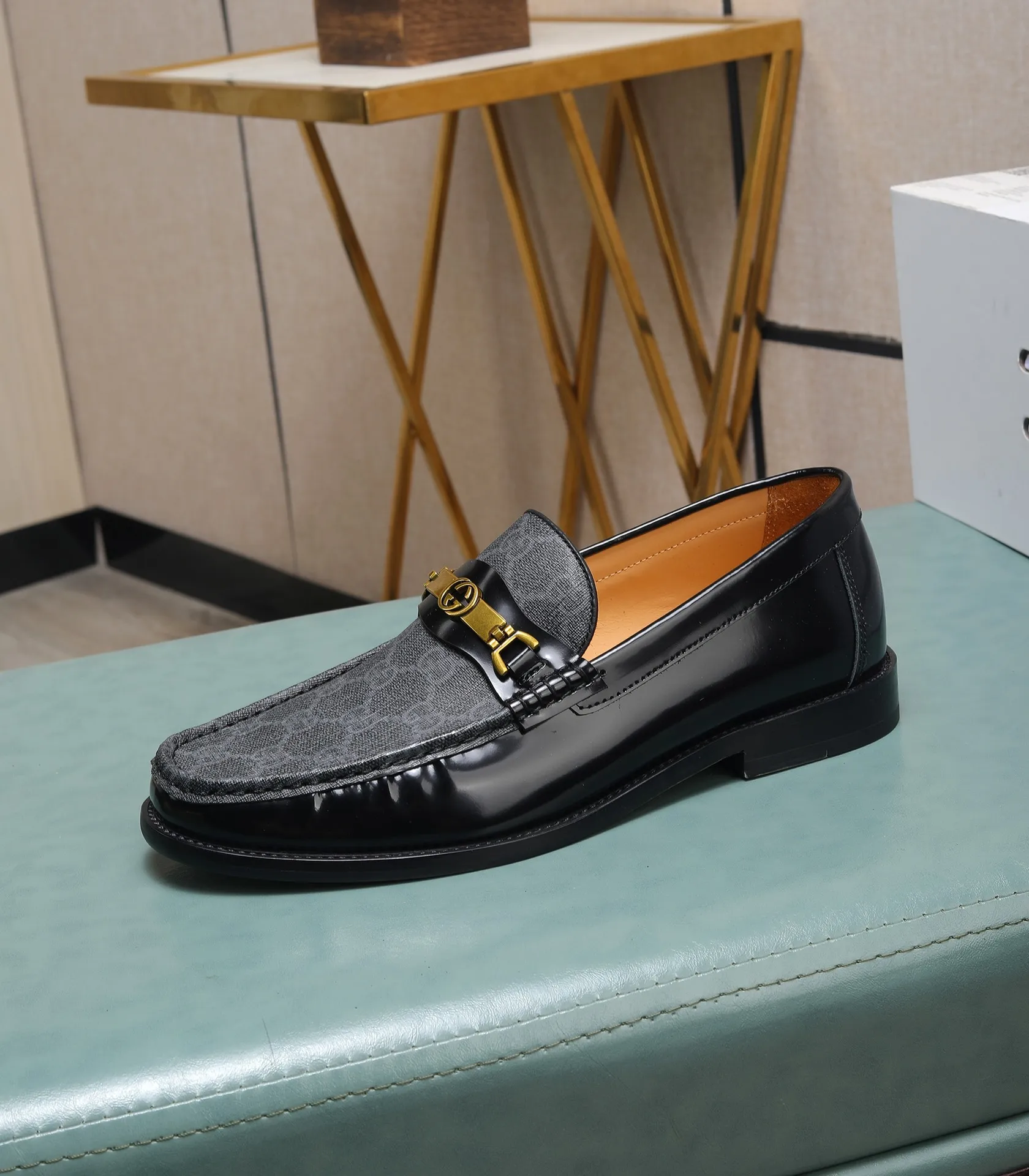 Men's shoes 💰580 📛📛Original (water-dyed cow lining) Gucci GUCCI official website formal shoes 🌀 Italian 🇮🇹 imported cowhide ➕ top imported water-dyed cowhide lining 💋 fine handmade original bottom, the real thing looks better when photographed in person Standard size 38-44